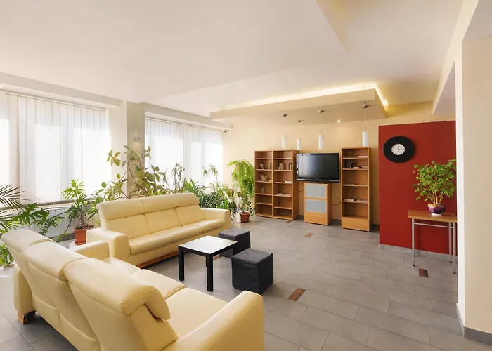 Dom Turystyczny Indigo - Hotel Pracowniczy